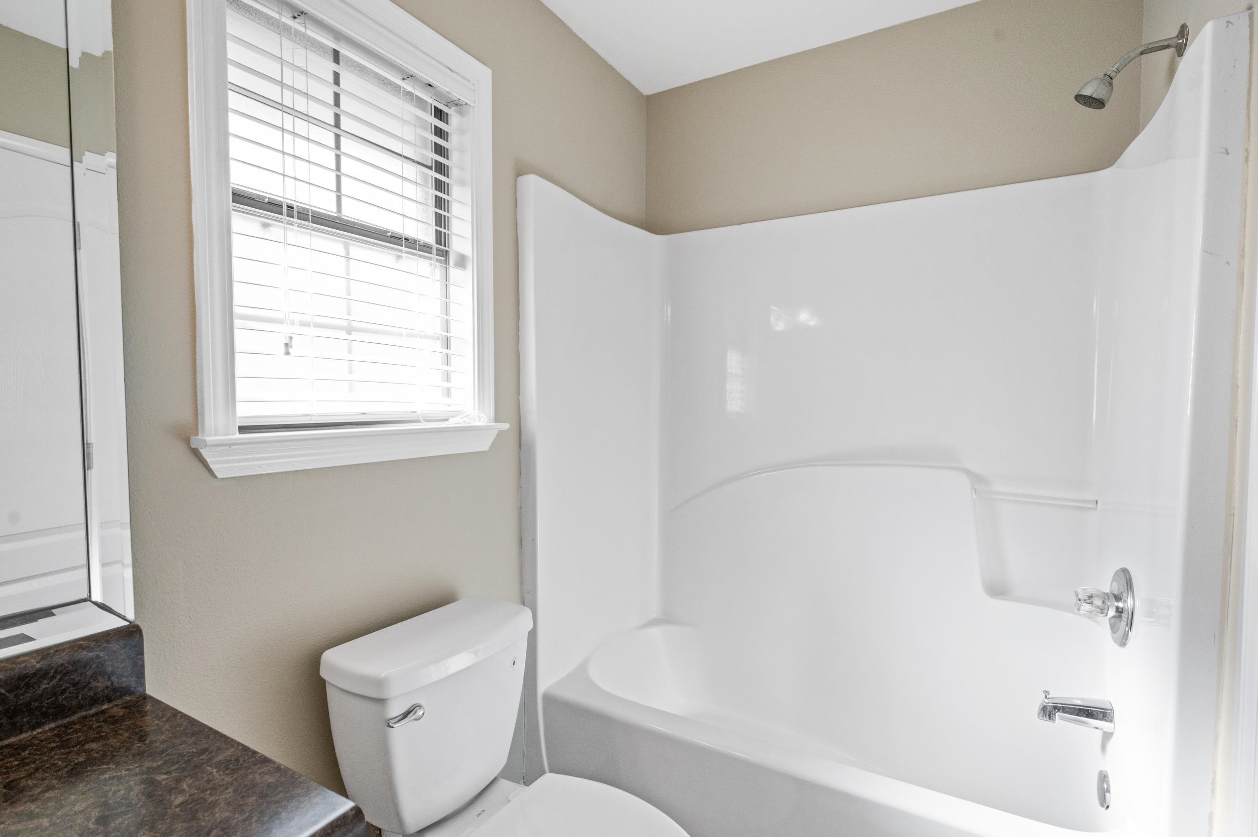 306 Amberlee Court Foley, AL 36535 - Photo 25 of 34