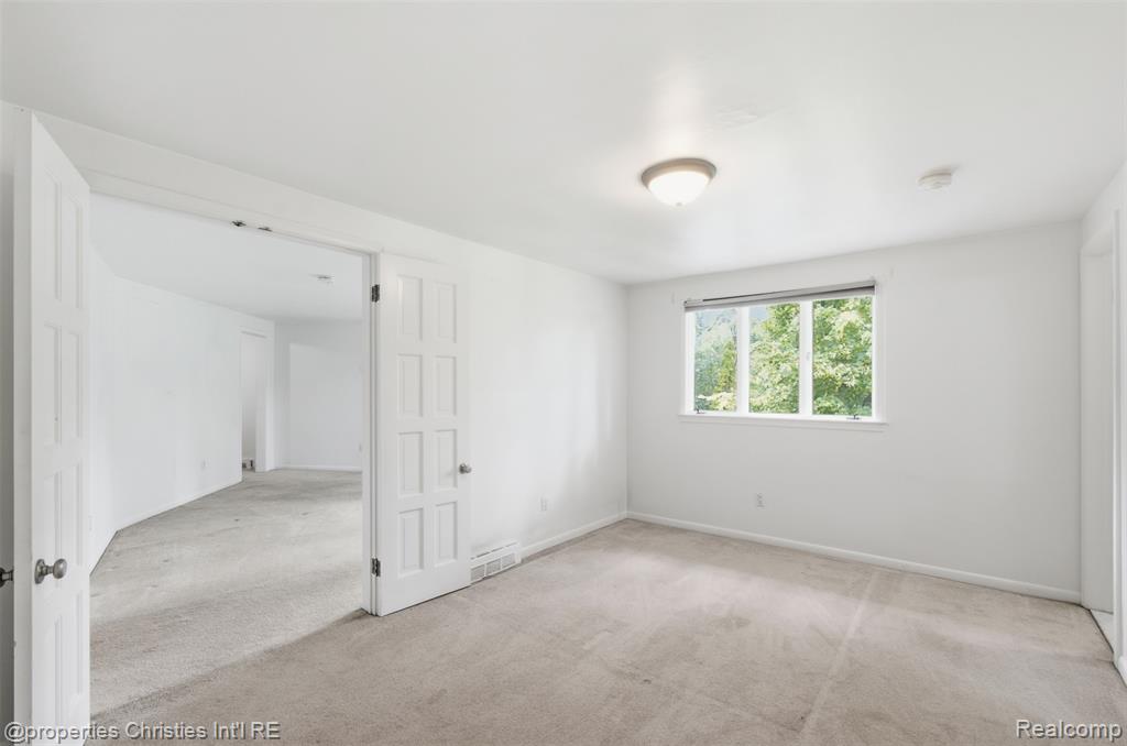 25310 Canterbury Road Franklin, MI 48025 - Photo 36 of 55