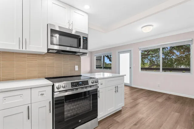 $279,500 | 3024 Oakridge D, Unit 3024, Deerfield Beach, FL 33442