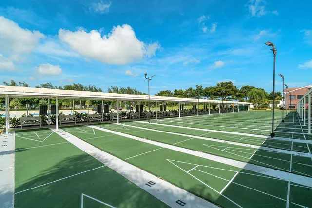 $279,500 | 3024 Oakridge D, Unit 3024, Deerfield Beach, FL 33442