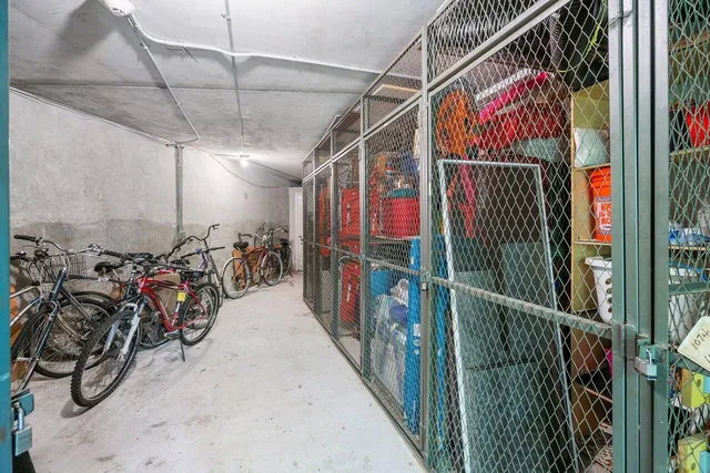 $279,500 | 3024 Oakridge D, Unit 3024, Deerfield Beach, FL 33442