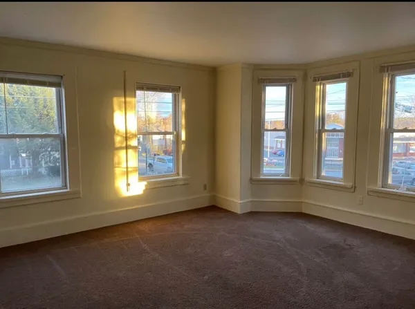 $1,800 | 322 Central Street, Unit 2, Winchendon, MA 01475