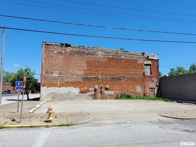 a view of car parked on the road