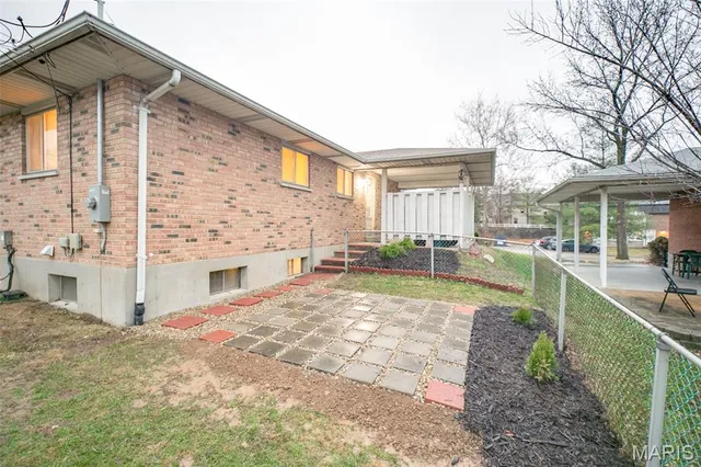 $1,400 | 10235 Jeffleigh Lane, St. Louis, MO 63123