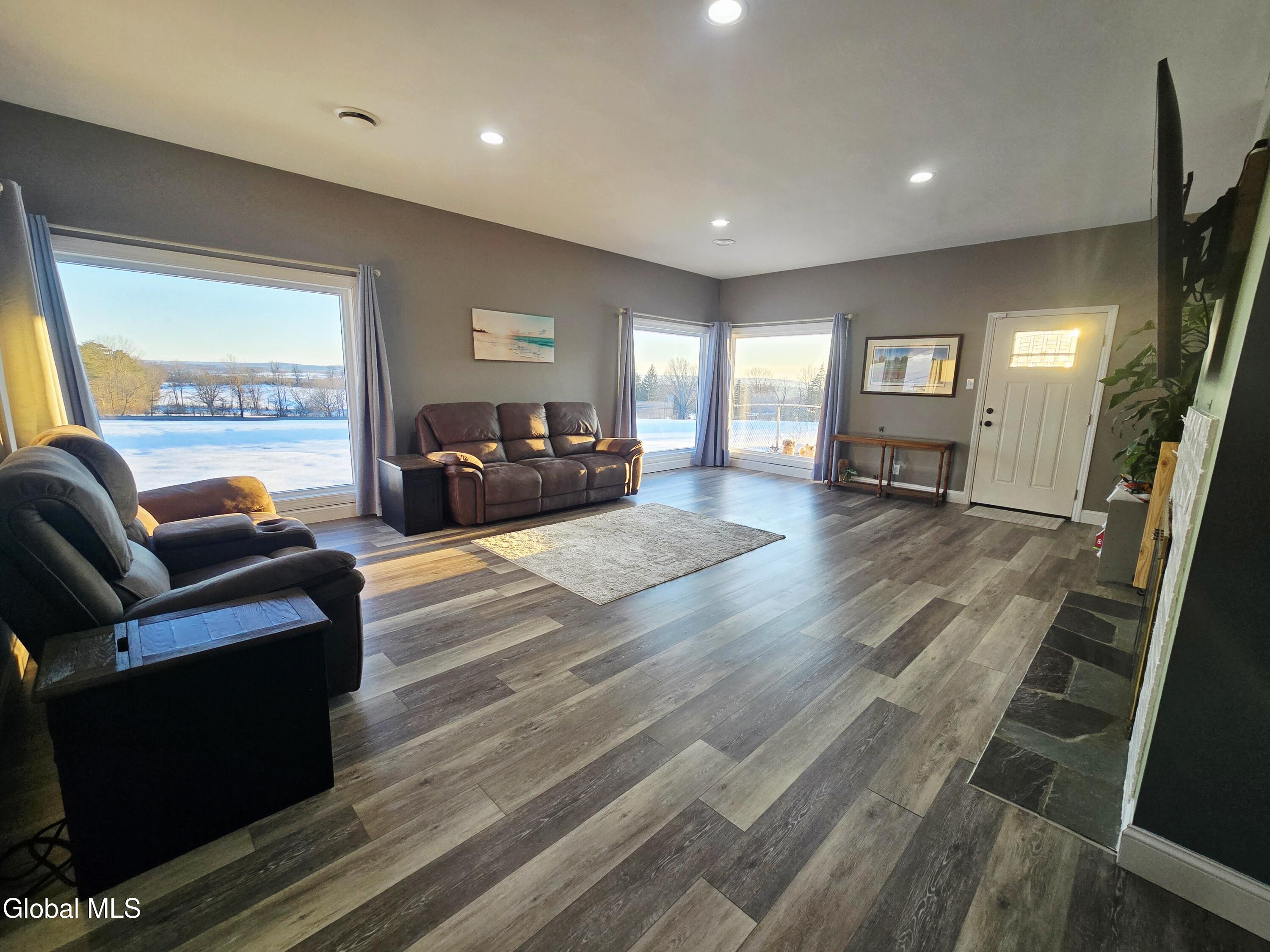 730 Mc Kay Road Amsterdam, NY 12010 - Photo 19 of 55 20260304_172625