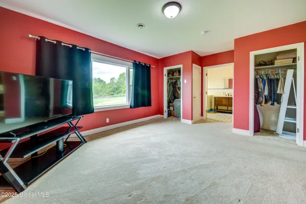 $550,000 | 730 Mc Kay Road, Amsterdam, NY 12010