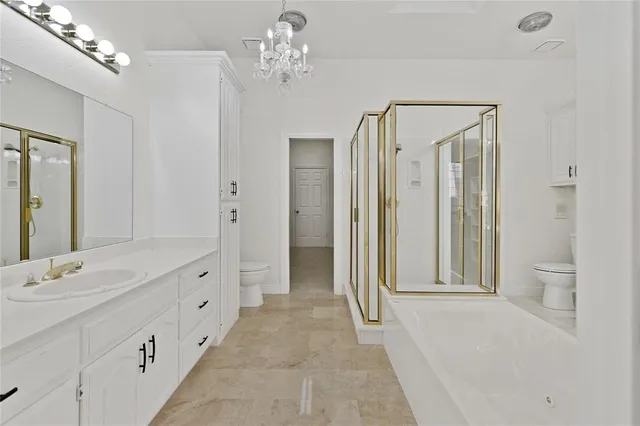 $725,000 | 2253 Hollyhill Lane, Denton, TX 76205