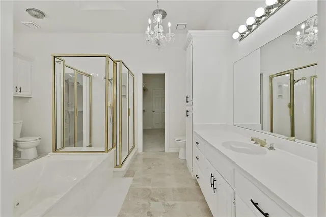 $725,000 | 2253 Hollyhill Lane, Denton, TX 76205