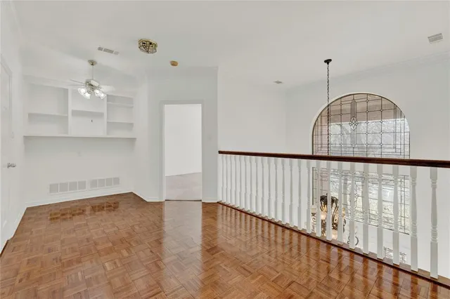 $725,000 | 2253 Hollyhill Lane, Denton, TX 76205