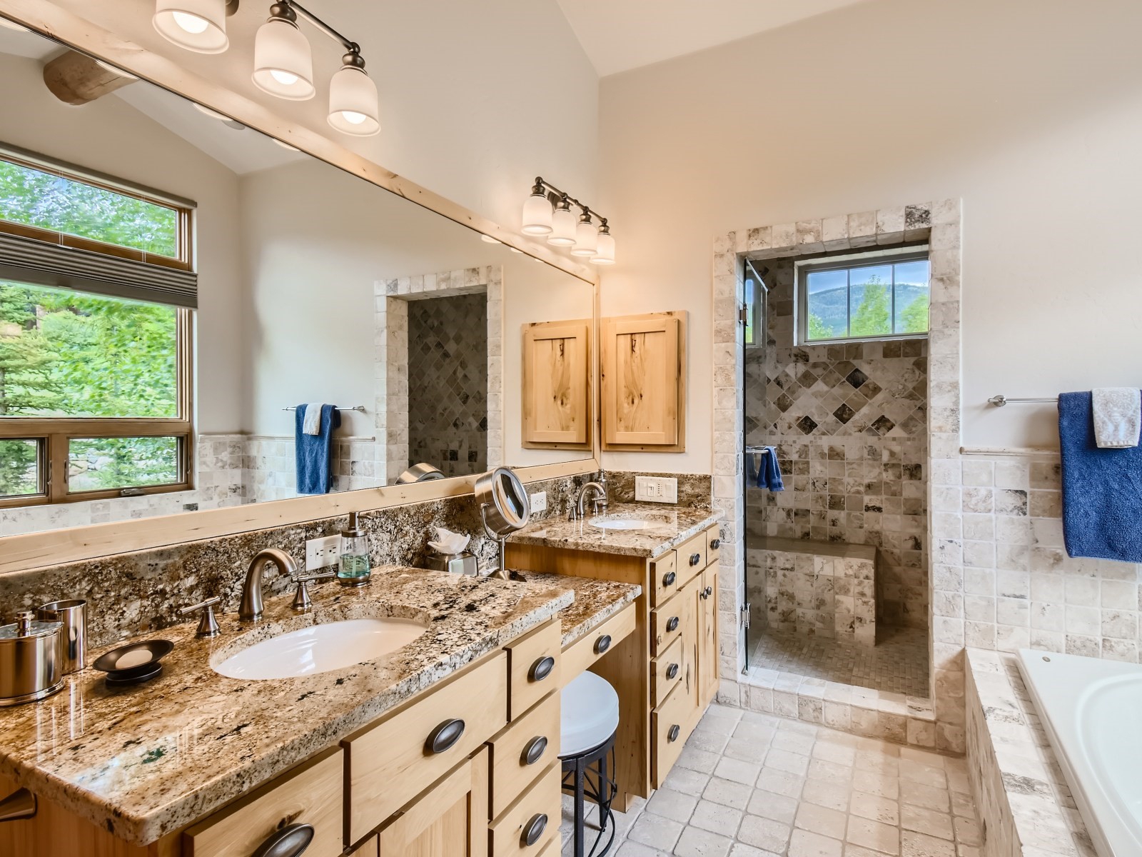 175 Game Trail Road Silverthorne, CO 80498 - Photo 18 of 34 Primary bath