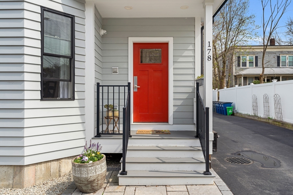 178 Thornton Street, Unit 1 Boston, MA 02119 - Photo 22 of 23