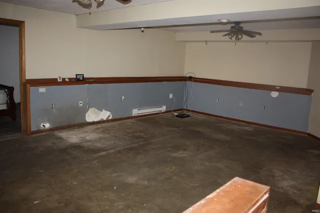 $270,000 | 9546 West 700 South, Francesville, IN 47946