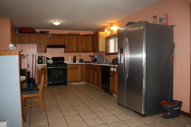 $270,000 | 9546 West 700 South, Francesville, IN 47946