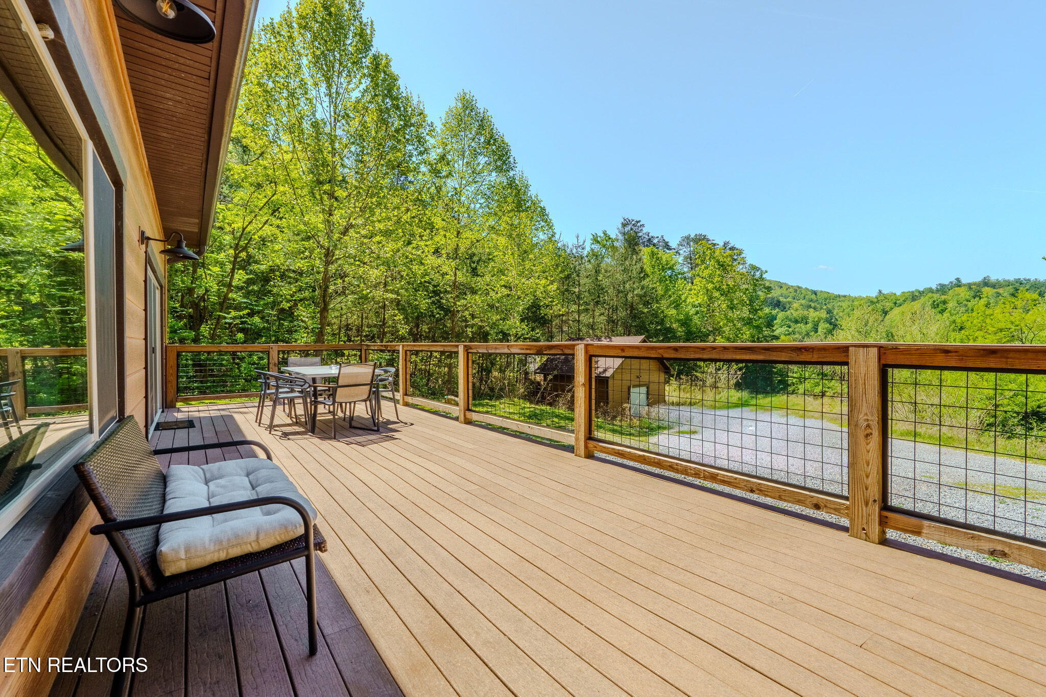 4228 Wears Valley Road, Unit 51 Sevierville, TN 37862 - Photo 6 of 54 44-web-or-mls-_DSC5218-HDR