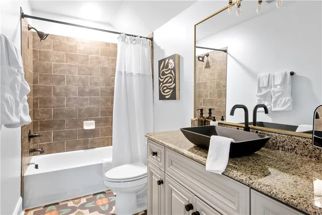 $5,500 | 174 Estoria Street Southeast, Atlanta, GA 30316