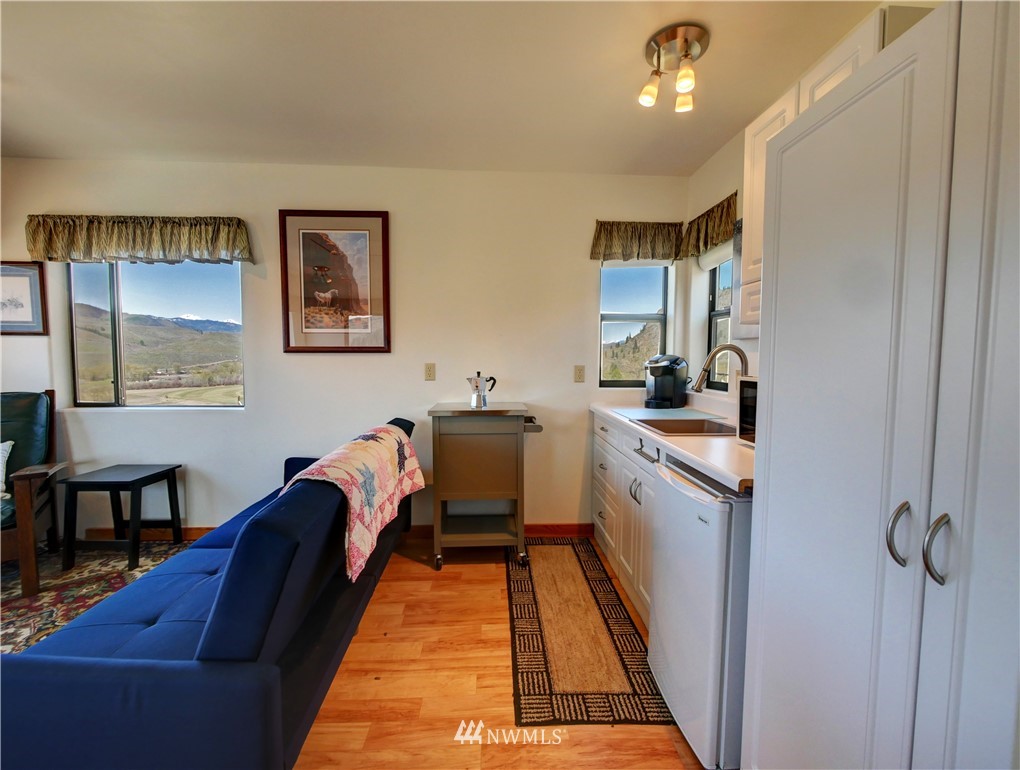76 Homestead Hills Road Twisp, WA 98856 - Photo 10 of 38 Gallery Image 10