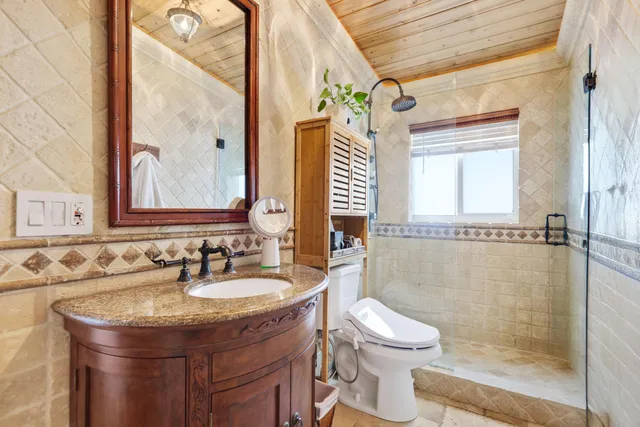 $375,000 | 1039 Hillsboro Mile, Unit 22, Hillsboro Beach, FL 33062