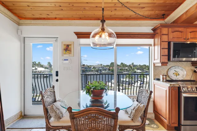 $375,000 | 1039 Hillsboro Mile, Unit 22, Hillsboro Beach, FL 33062