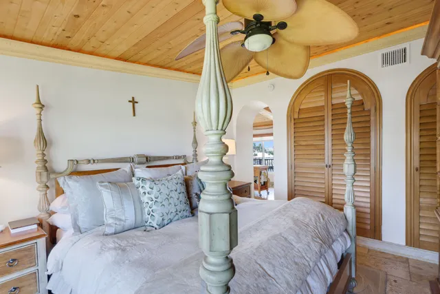 $375,000 | 1039 Hillsboro Mile, Unit 22, Hillsboro Beach, FL 33062