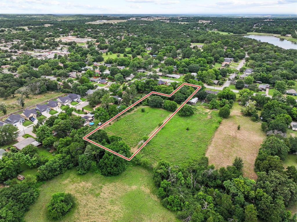 2406 Loy Lake Road Denison, TX 75020 - Photo 19 of 33