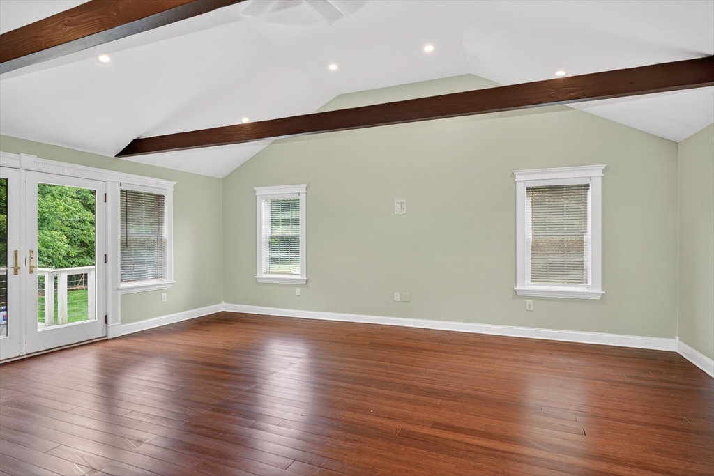 10 Virginia Road Tyngsborough, MA 01879 - Photo 12 of 38