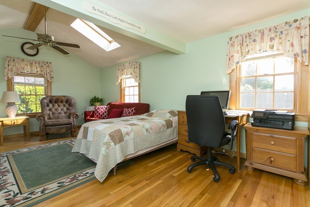 10 Bonad Road Stoneham, MA 02180 - Photo 12 of 27 Gallery Image 12