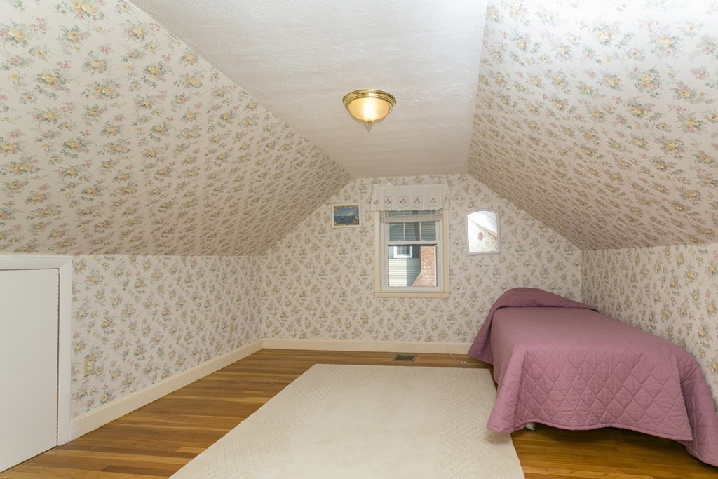 10 Bonad Road Stoneham, MA 02180 - Photo 18 of 27 Gallery Image 18