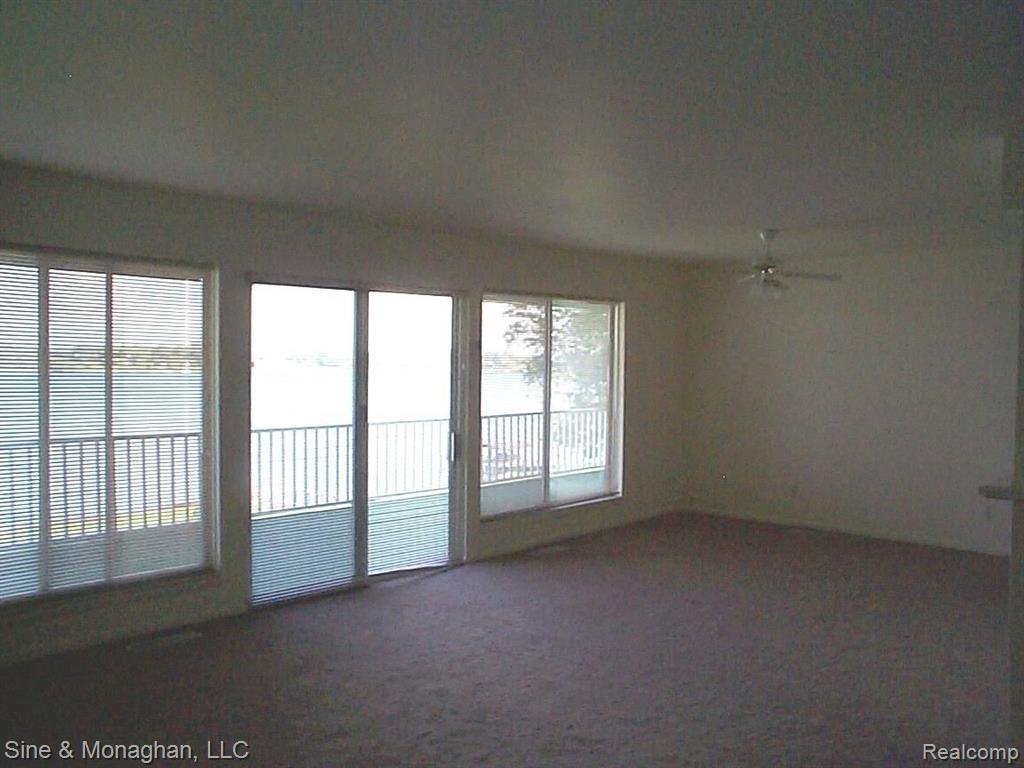 1501 River Road, Unit 204 St. Clair, MI 48079 - Photo 2 of 33