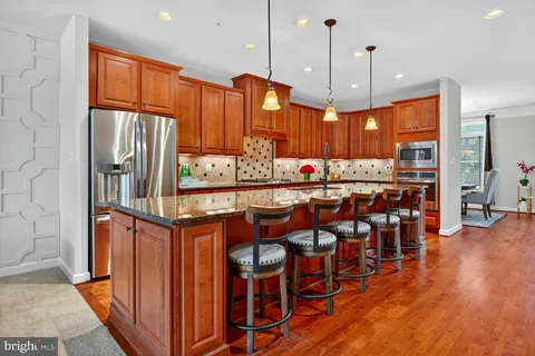$785,000 | 505 Uptown Street, Gaithersburg, MD 20878