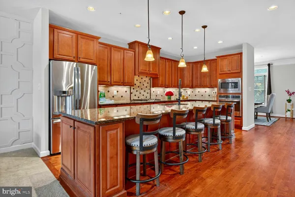$785,000 | 505 Uptown Street, Gaithersburg, MD 20878