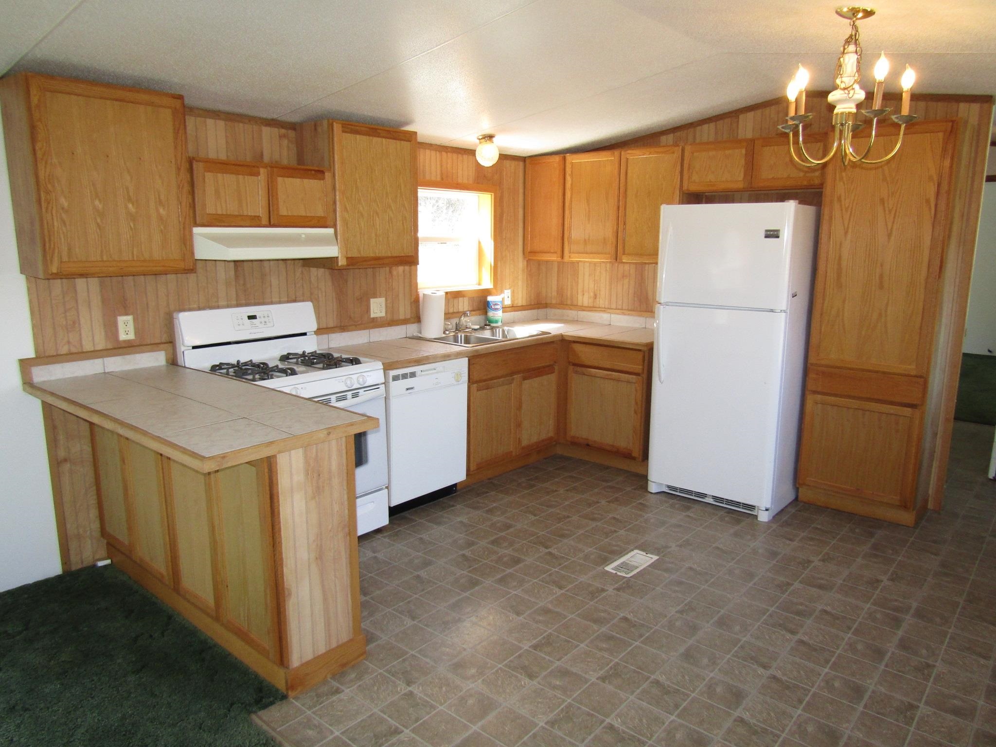 4085 North Cambridge Road Cambridge, VT 05464 - Photo 3 of 35