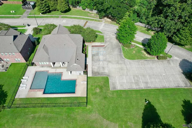 $449,500 | 2234 Morningbrook Drive, Baton Rouge, LA 70816