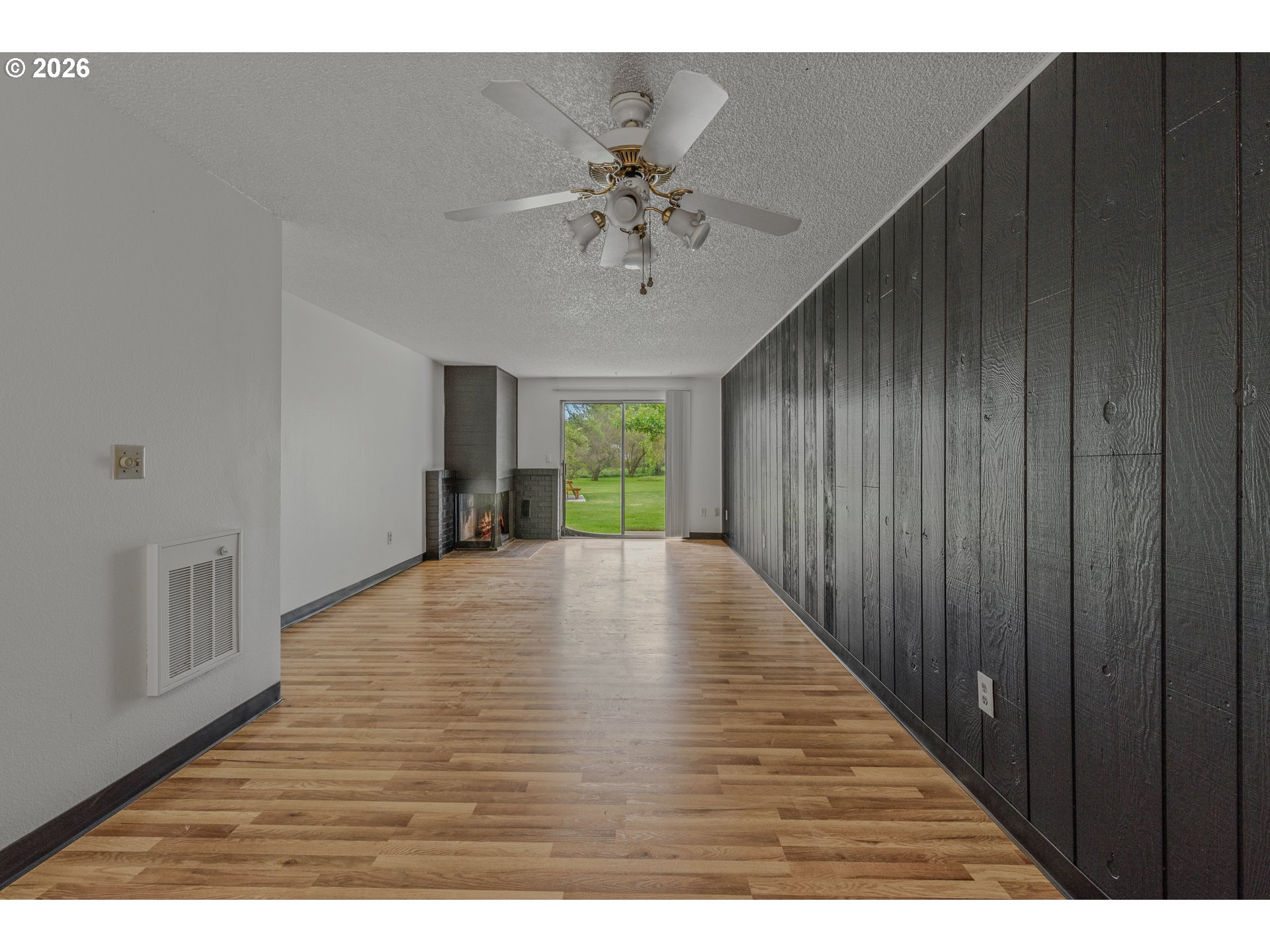 14095 Southwest Walker Road, Unit 95 Beaverton, OR 97005 - Photo 17 of 37