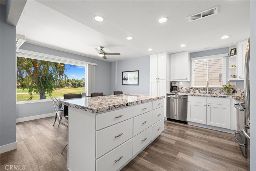 41488 Inverness Way Palm Desert, CA 92211 - Photo 2 of 55