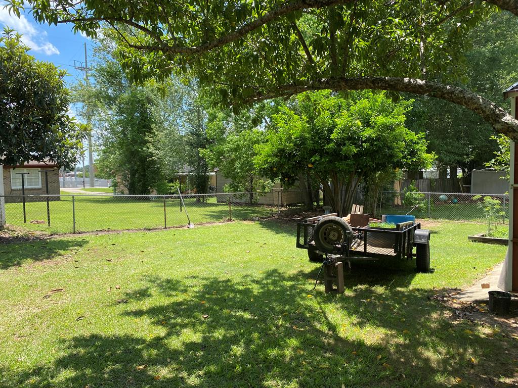 4000 Richland Road Dothan, AL 36303 - Photo 27 of 27 Backyard