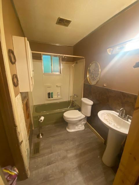 271 Walnut Street Spring City, TN 37381 - Photo 11 of 18 IMG_3046