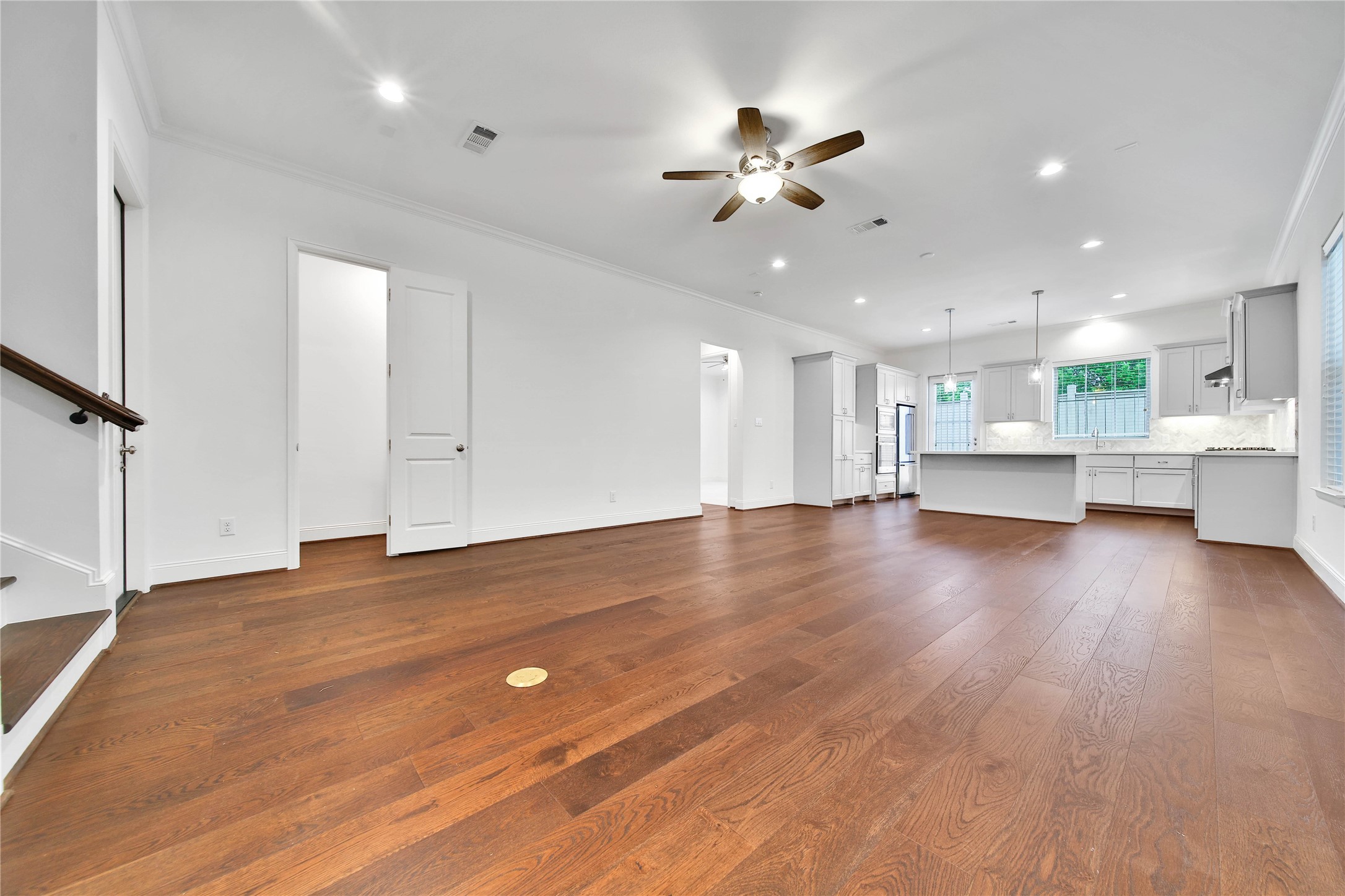 1920 Carrollton Mill Drive Spring, TX 77380 - Photo 3 of 34