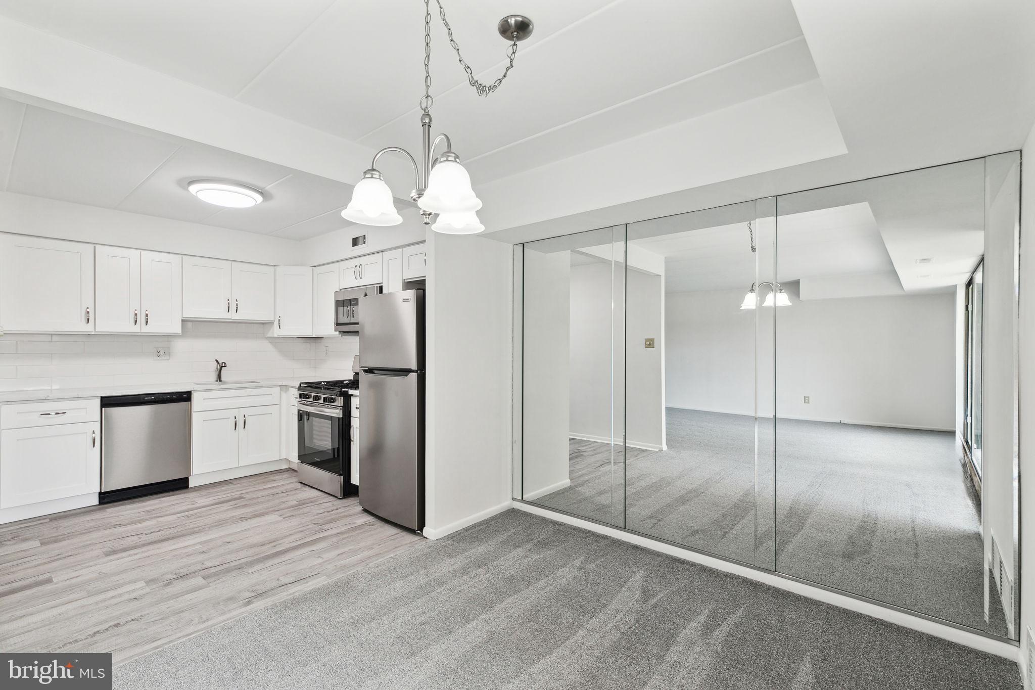 8940 Krewstown Road, Unit 203 Philadelphia, PA 19115 - Photo 6 of 25 Gallery Image 6