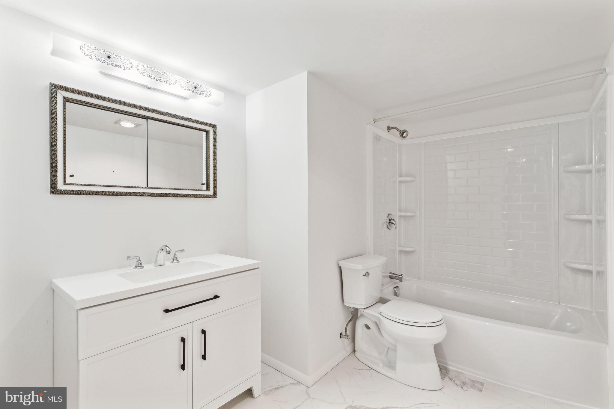 8940 Krewstown Road, Unit 203 Philadelphia, PA 19115 - Photo 10 of 25 Gallery Image 10