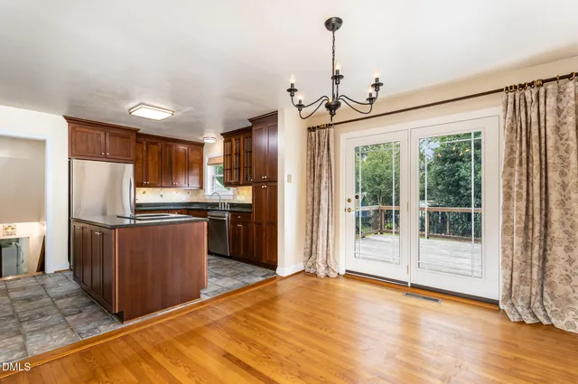 $1,000,000 | 1009 Westwood Drive, Raleigh, NC 27607