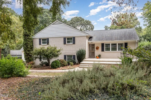 $1,000,000 | 1009 Westwood Drive, Raleigh, NC 27607