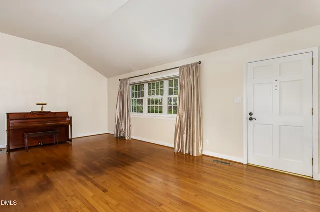 $1,000,000 | 1009 Westwood Drive, Raleigh, NC 27607