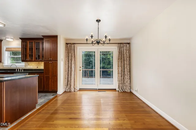 $1,000,000 | 1009 Westwood Drive, Raleigh, NC 27607