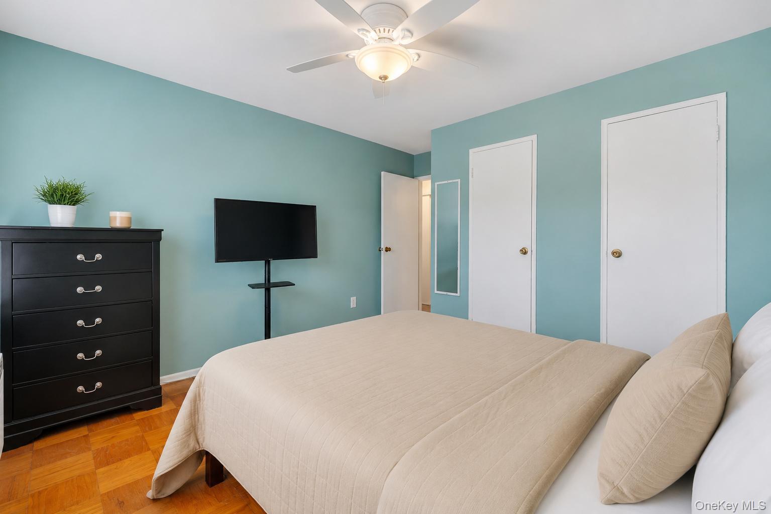 315 Hicksville Road, Unit 1 Bethpage, NY 11714 - Photo 12 of 15