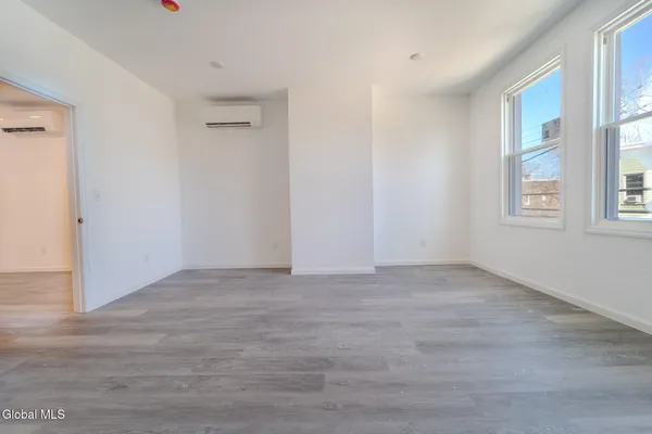 $172,904 | Undisclosed Address, Albany, NY 12206