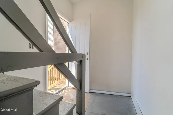 $172,904 | Undisclosed Address, Albany, NY 12206