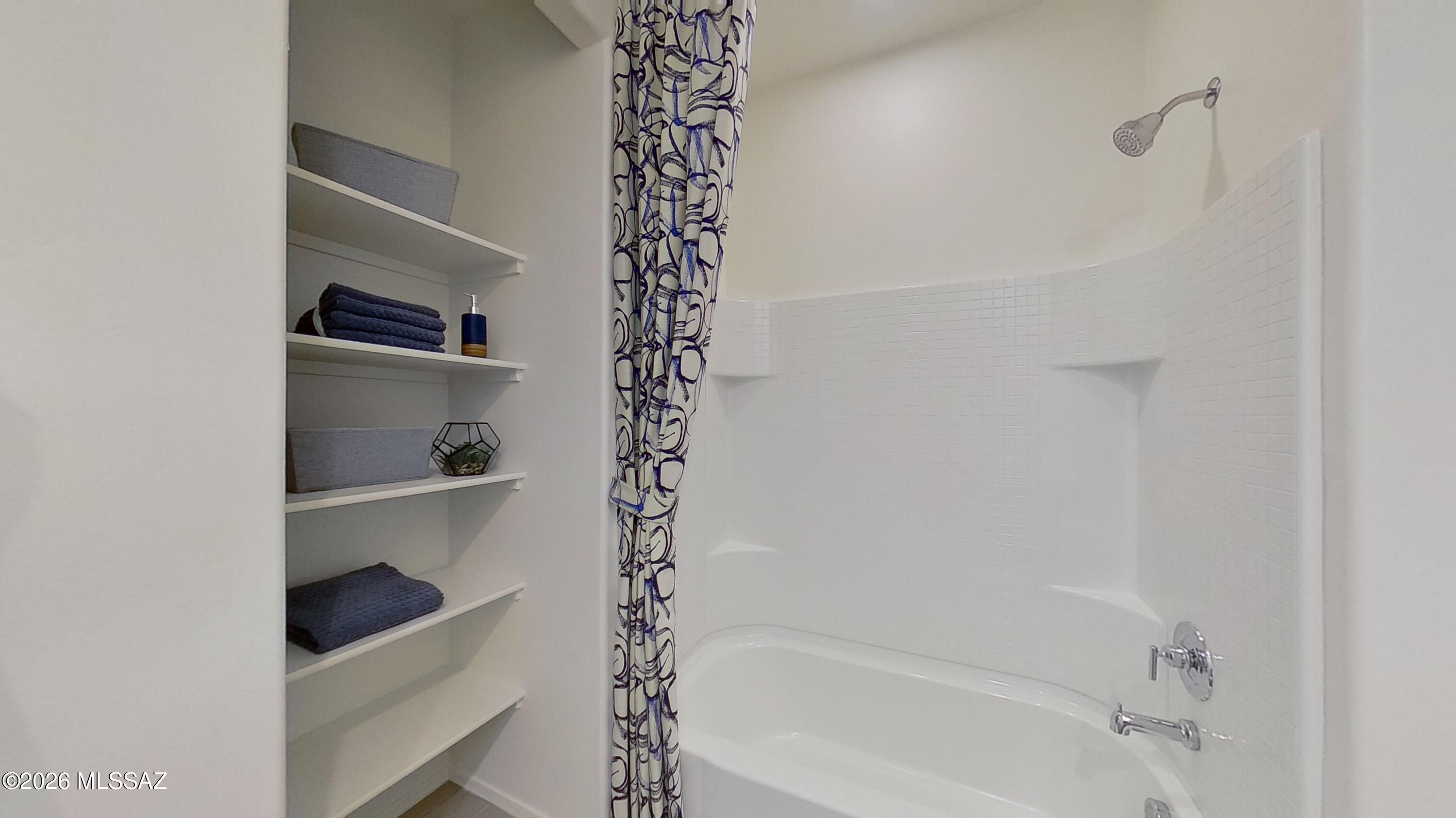14091 East Golden Oaks Road Vail, AZ 85641 - Photo 31 of 43 14091-E-Golden-Oaks-Rd-5-hall-bath3