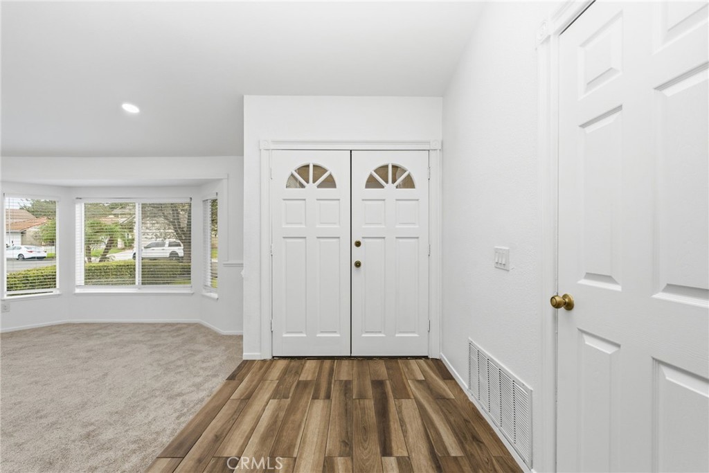 11548 Copper Pass Court Rancho Cucamonga, CA 91737 - Photo 5 of 39