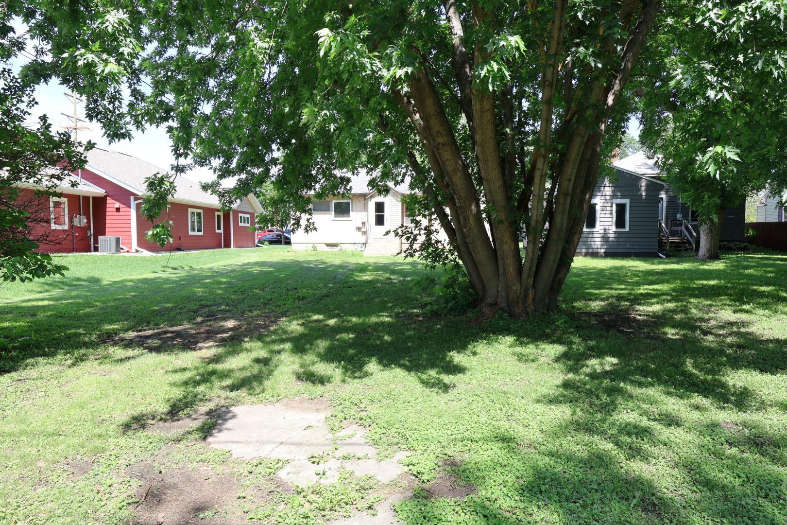 10 East 4th Street Morris, MN 56267 - Photo 32 of 36