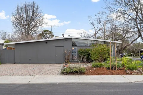 $3,698,000 | 829 Talisman Drive, Palo Alto, CA 94303